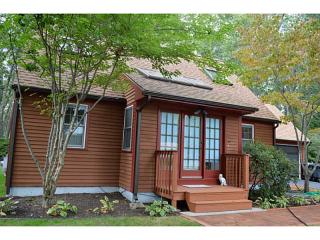 34 Watercress Ct, Coventry, RI 02816-8561