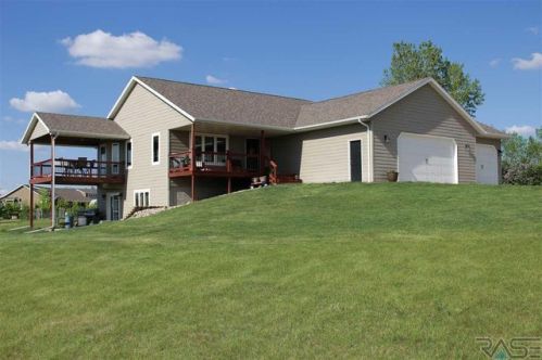 46384 237th St, Smiths Park, SD 57075-7509