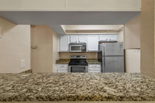 3257 Donnelly Cir, Fort Worth TX  76107-5440 exterior