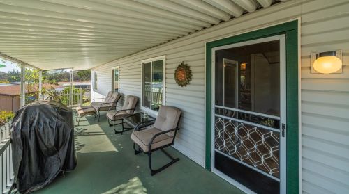 6506 Crest Dr, Newcastle, CA 95658-9556