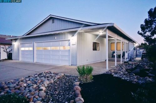 5012 Cabrillo Pt, Discovery Bay, CA 94505-9480