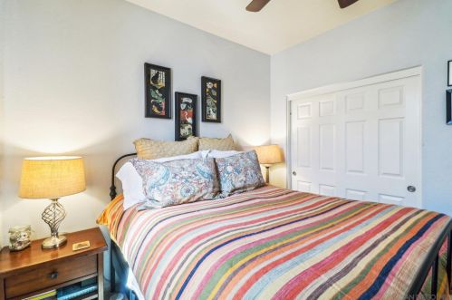 1482 Caminito Sicilia, Chula Vista CA  91915-4142 exterior