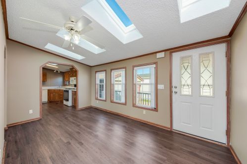 22960 Balmoral Dr, Frankfort, IL 60423-7932