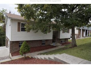 284 Pine Cir, Dunbar, WV 25064-1242