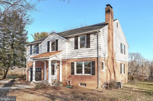 1989 Karyl Ln, York, PA 17404-1343
