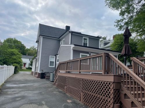 220 Short Hills Ave, Springfield, NJ 07081-1010