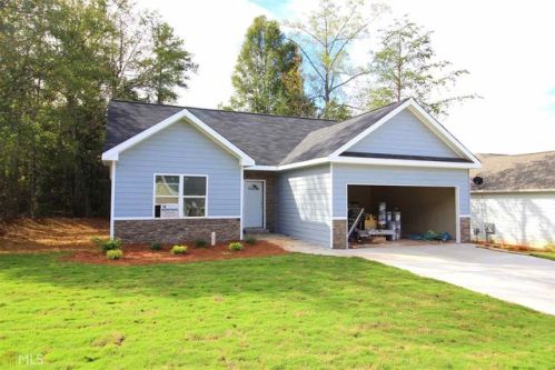 1345 Charleston Ave, Commerce, GA 30529-9008