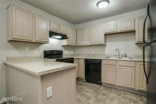 8024 Iris Cir, Fort Worth TX  76137-1254 exterior