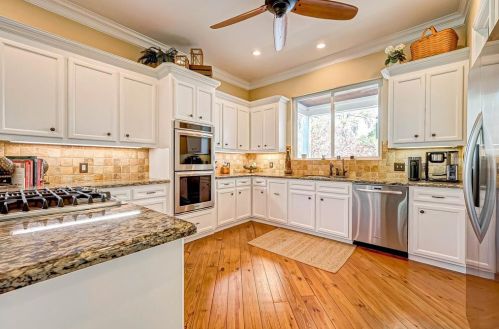 3602 Aspenwood Dr, Richmond TX 77406-7606 exterior