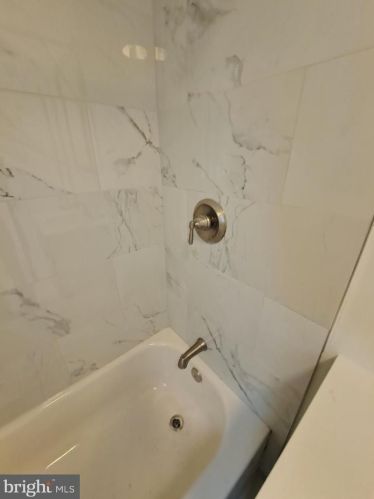 613 Front St, Camden NJ  08102-2129 exterior