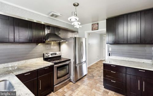 2009 Forest Hill Dr, Silver Spring MD 20903-1532 exterior