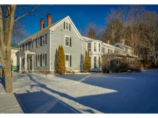 21 Main St, Warner, NH 03278-4421
