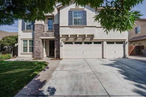 684 Apricot Ct, Los Banos, CA 93635-9691