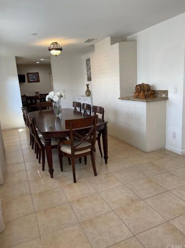 1426 Beacon Ave, Anaheim CA  92802-1718 exterior