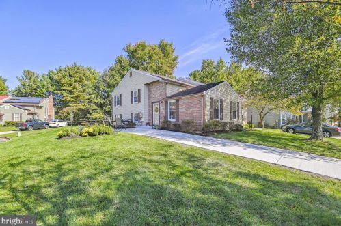 6239 Blue Dart Pl, Columbia MD  21045-4454 exterior