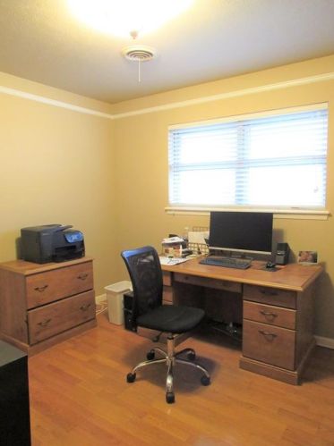 716 Candlewood Rd, Fort Worth TX  76103-1114 exterior