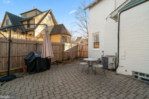 8601 Mayfair Pl, Silver Spring MD 20910-4302 exterior