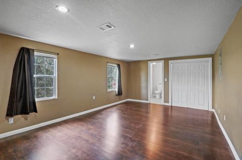 6232 Tenderfoot Trl, Fort Worth TX  76135-9253 exterior