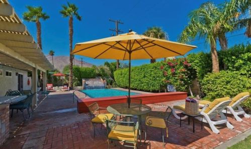 360 Pico Rd, Palm Springs, CA 92262-1914