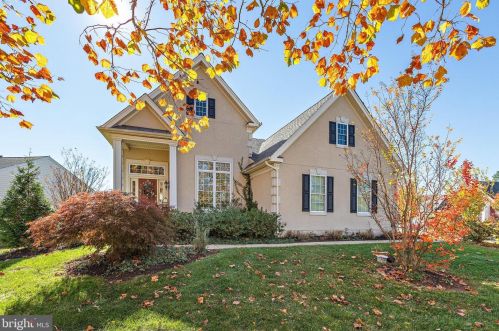 15568 Alderbrook Dr, Haymarket, VA 20169-6124
