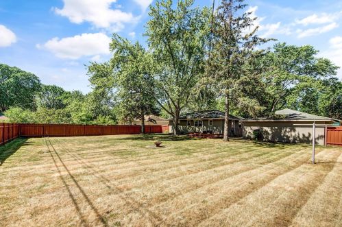 5142 Eastwood Rd, Saint Paul MN  55112-4804 exterior