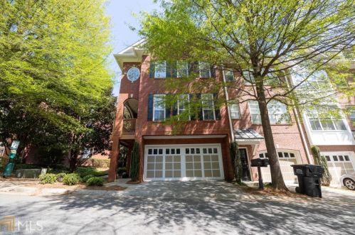 1120 Glenridge Pl, Atlanta, GA 30342-1782