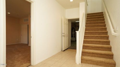 339 Kiawah River Dr, Oxnard, CA 93036-5321
