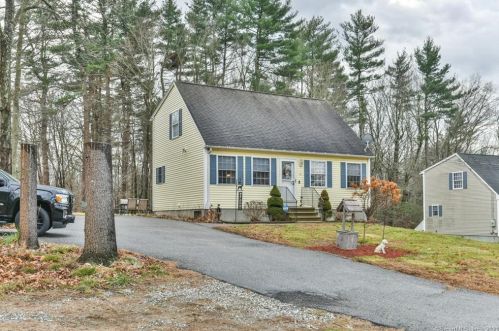 16 Thompson Pike, Killingly, CT 06241-1115