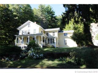 32 Main St, Chester, CT 06412-1341