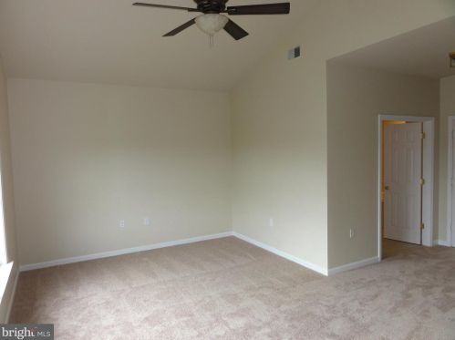 22 Crawford Dr, Charles Town WV 25414-6502 exterior