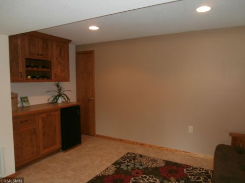 556 Edith Ave, Saint Paul MN  55115-2030 exterior
