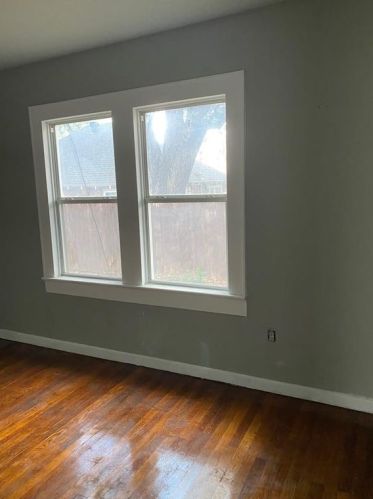 3337 5th St, Fort Worth, TX 76107-2106