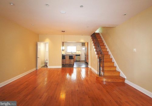 1229 13th St, Philadelphia PA  19147-4502 exterior