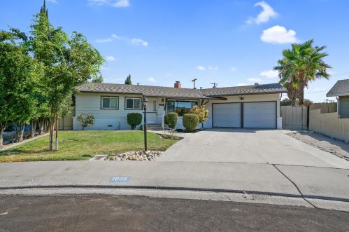 1009 Princess Ct, Modesto, CA 95350-0930