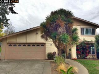 914 Springwood Ct, Rodeo, CA 94572-1915