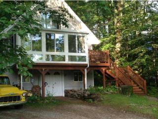 20 Ski Hill Dr, Tilton, NH 03276-4349