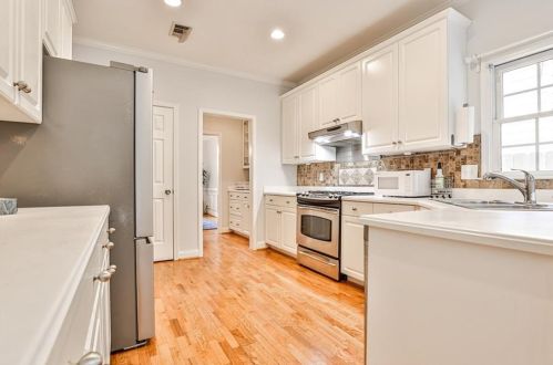 2491 Emerald Ridge Ct, Atlanta GA  30345-1600 exterior