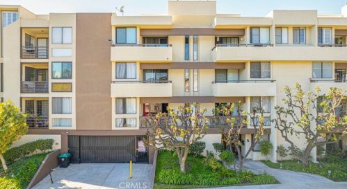 1305 Columbus Ave, Glendale CA  91202-1665 exterior