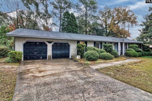 221 Danwood Dr, Cayce-West Columbia, SC 29169-4644