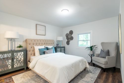 2892 Humphries Dr, Atlanta GA  30354-2434 exterior