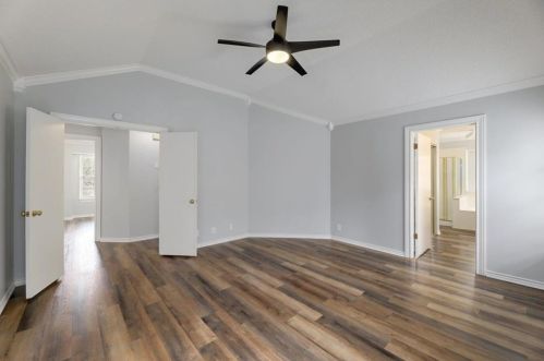 7704 Basil Dr, Austin TX  78750-7930 exterior