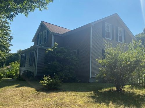 14 Cook Rd, Waterbury, CT 06712-1755