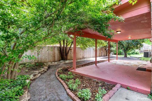 12426 Cedar Cir, Denver CO  80012-1319 exterior