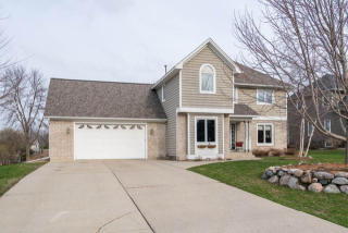 109 Chancery Ln, Mankato, MN 56001-4114