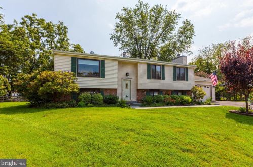 14501 Orangewood St, Silver Spring, MD 20905-6058