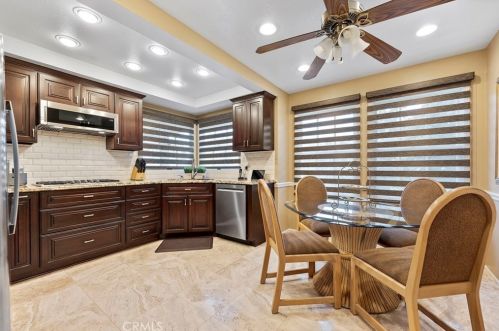 5912 Calle Principia, Anaheim, CA 92807-4712