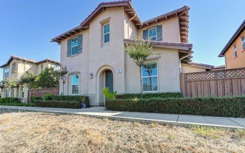 50 Sluice Way, Folsom, CA 95630-8740