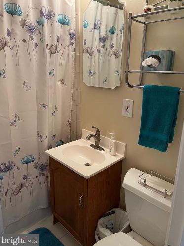 204 Samdin Blvd, Trenton NJ 08610-3934 exterior