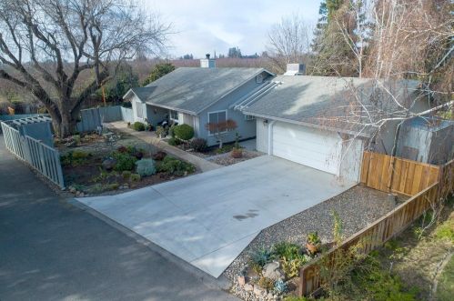 1505 Grimes Ave, Modesto, CA 95358-2206