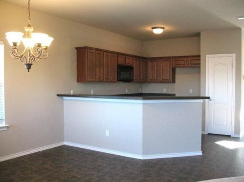 708 Parkplace Rdg, Princeton TX  75407-6801 exterior